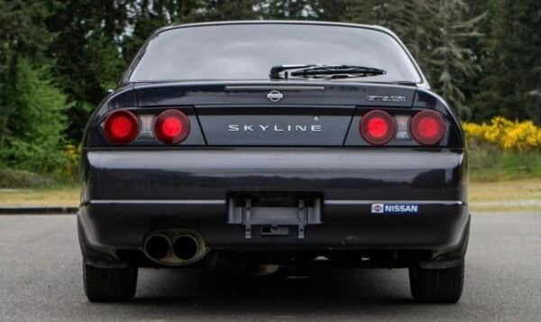 1996 Nissan Skyline GTS-25T Type M Sedan - Image 8