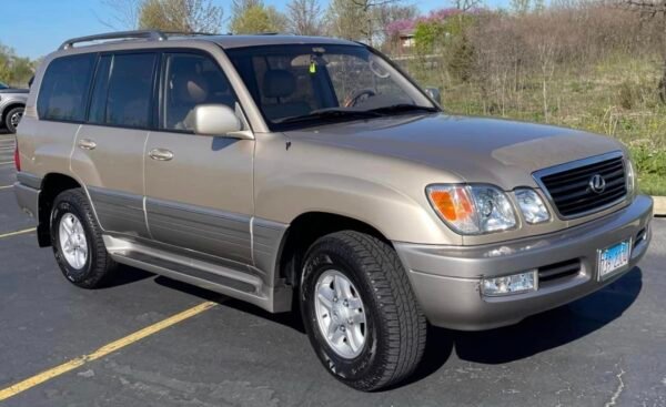 2000 Lexus LX 470
