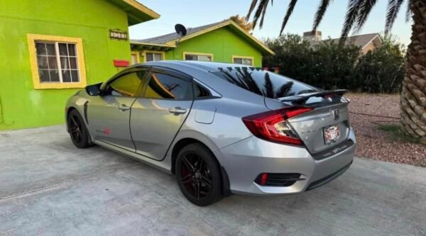 2017 Honda Civic • EX-L Sedan 4D - Image 9
