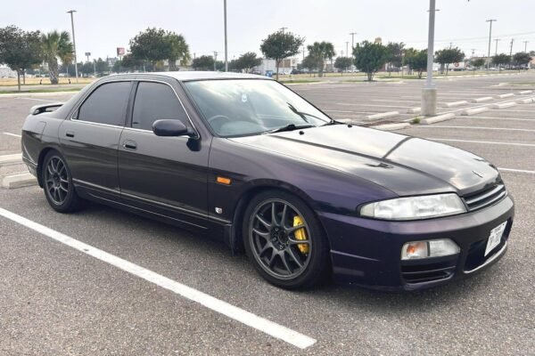 1996 Nissan Skyline GTS-25T Sedan - Image 5