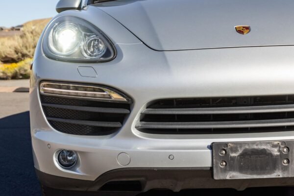 2012 Porsche Cayenne S - Image 19