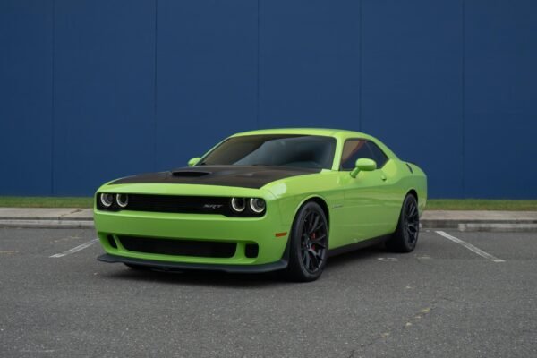2015 Dodge Challenger SRT Hellcat - Image 11