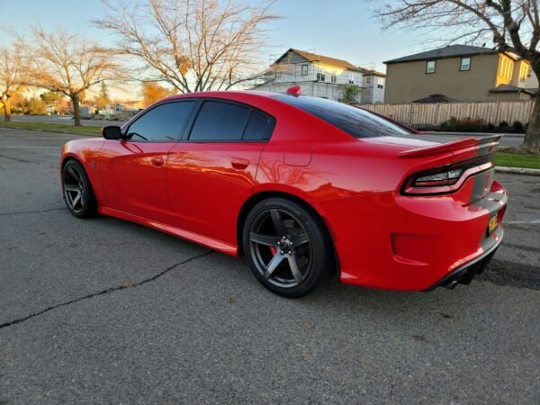 2018 Dodge Charger SRT Hellcat - Image 9