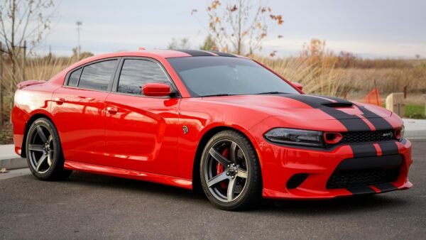 2018 Dodge Charger SRT Hellcat - Image 5