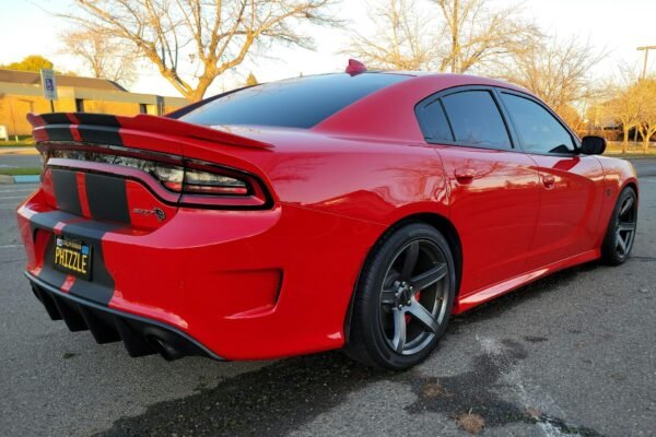2018 Dodge Charger SRT Hellcat - Image 4