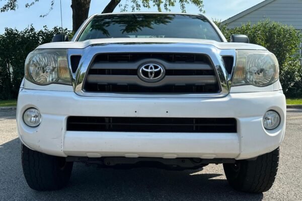 2010 Toyota Tacoma TRD Off-Road Access Cab 4x4 - Image 8