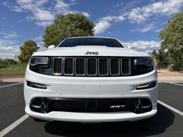 2016 Jeep Grand Cherokee SRT - Image 12