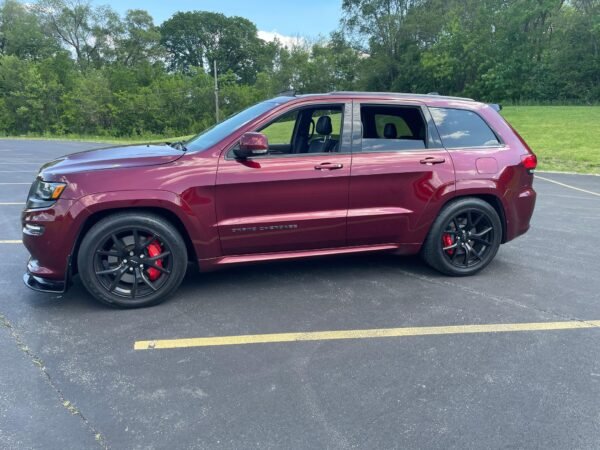 2016 Jeep Grand Cherokee SRT - Image 8