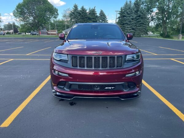 2016 Jeep Grand Cherokee SRT - Image 5