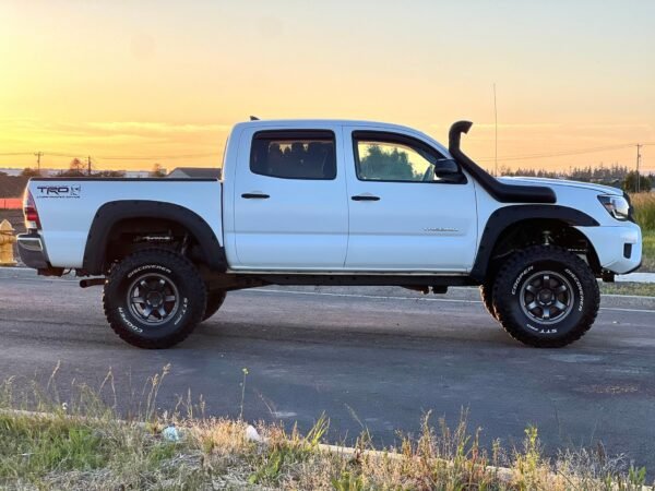 2012 Toyota Tacoma TRD Off-Road Double Cab 4x4 - Image 6