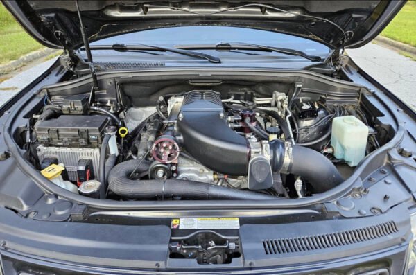 2012 Jeep Grand Cherokee SRT8 - Image 10