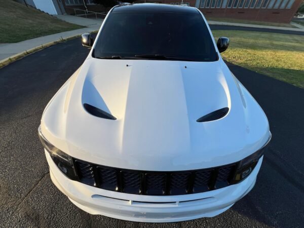 2017 Jeep Grand Cherokee SRT - Image 12