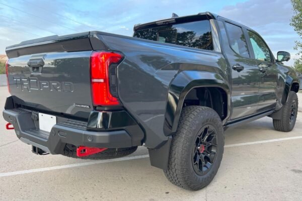 2024 Toyota Tacoma TRD Pro 4x4 Double Cab - Image 17