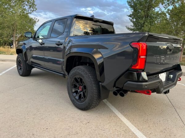 2024 Toyota Tacoma TRD Pro 4x4 Double Cab - Image 11