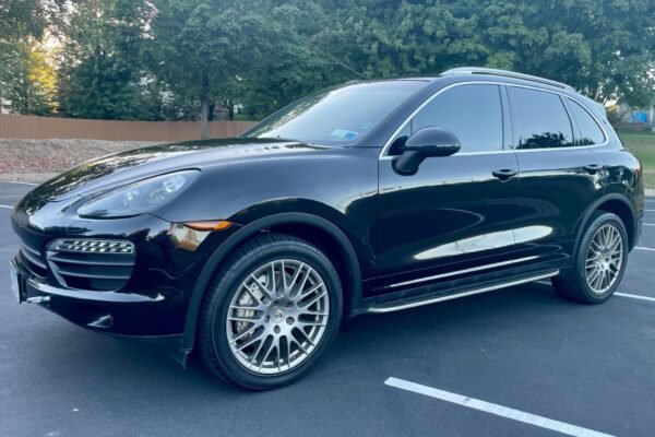 2011 Porsche Cayenne S - Image 11