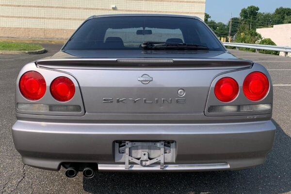 1999 Nissan Skyline GT Sedan - Image 6