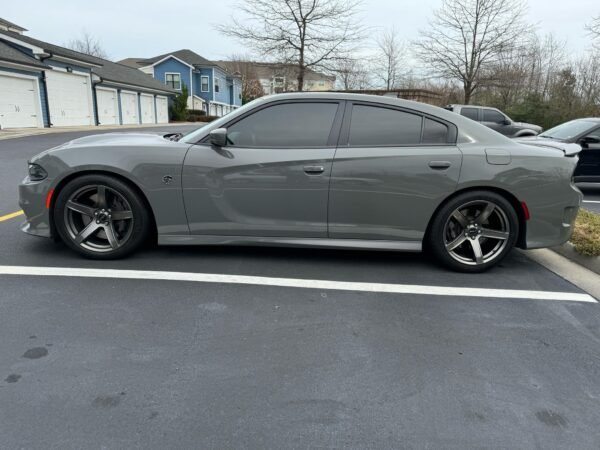 2019 Dodge Charger SRT Hellcat - Image 11