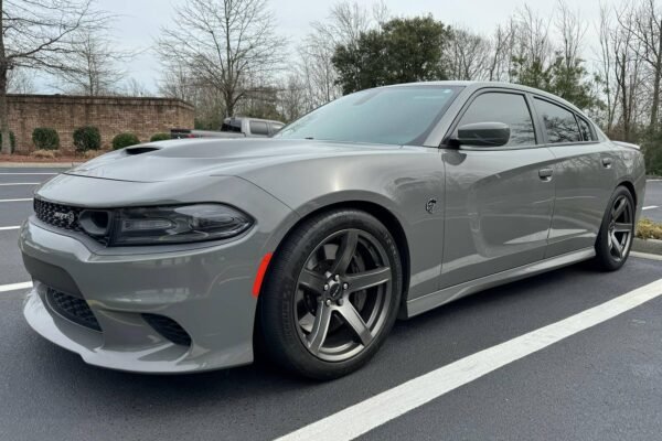 2019 Dodge Charger SRT Hellcat - Image 10