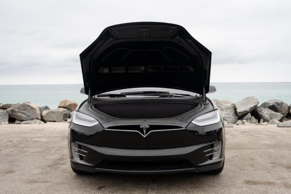 2020 Tesla Model X Long Range Plus - Image 14