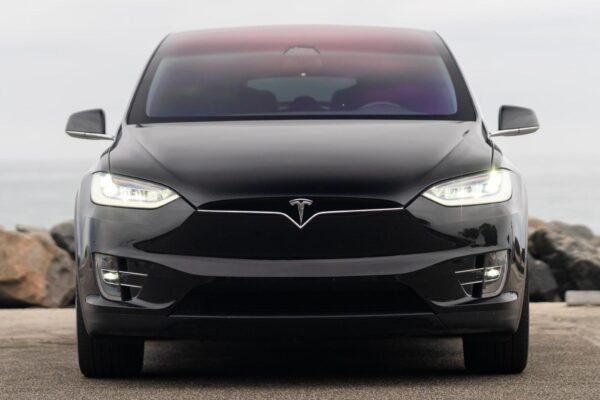 2020 Tesla Model X Long Range Plus - Image 10