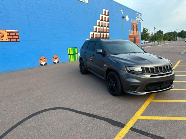 2018 Jeep Grand Cherokee Trackhawk - Image 10