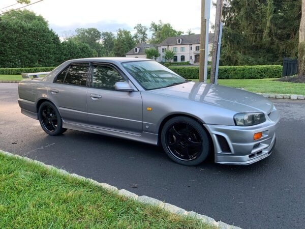 1998 Nissan Skyline 25GT-X Sedan - Image 20