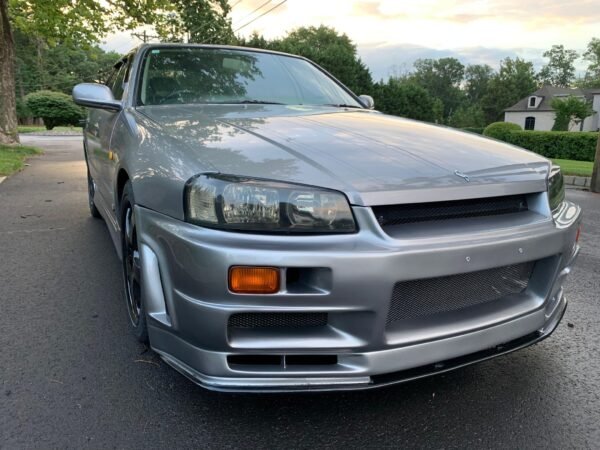 1998 Nissan Skyline 25GT-X Sedan