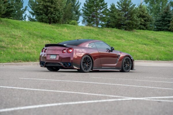 2009 Nissan GT-R - Image 4