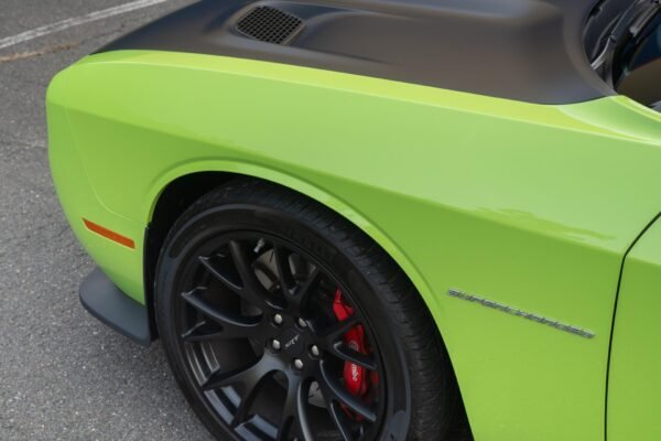 2015 Dodge Challenger SRT Hellcat - Image 3