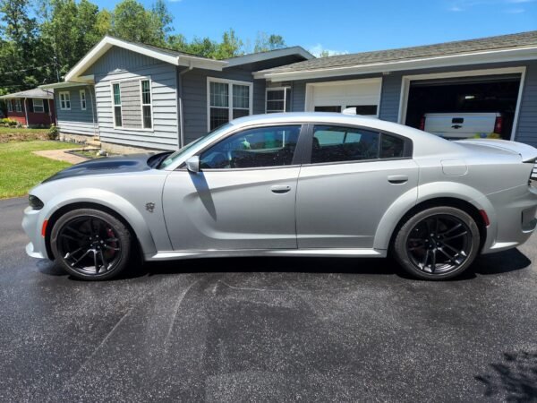 2021 Dodge Charger SRT Hellcat Widebody - Image 8