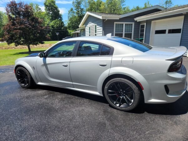 2021 Dodge Charger SRT Hellcat Widebody - Image 6