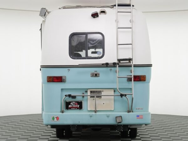 1994 Nissan Atlas 100 Camper - Image 6
