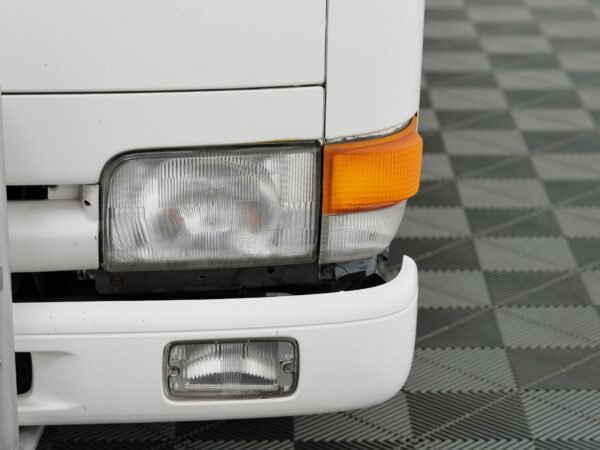 1994 Nissan Atlas 100 Camper - Image 4
