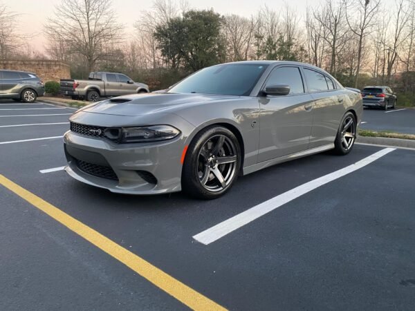2019 Dodge Charger SRT Hellcat - Image 4