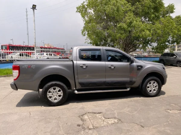 2019 Ford Ranger 3.2 XLS - Image 6