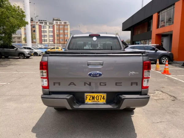 2019 Ford Ranger 3.2 XLS - Image 5