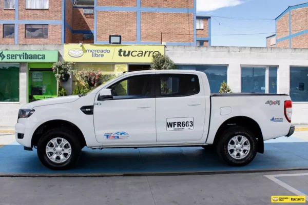 2019 Ford Ranger 3.2 4x4 - Image 2