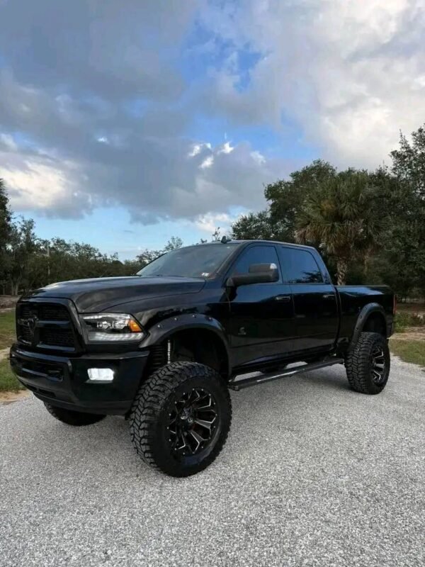 2014 Dodge Ram 2500 crew cab