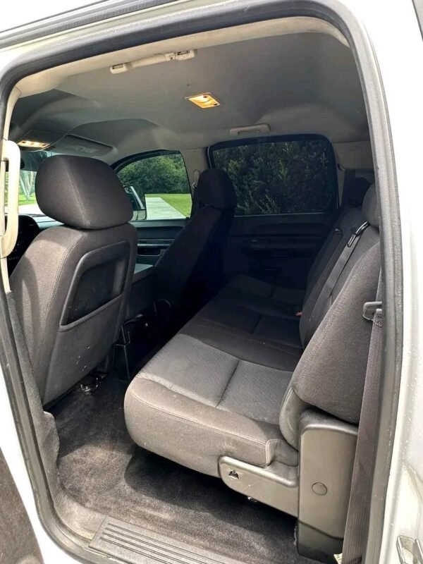 2014 GMC Duramax 4x4 - Image 7