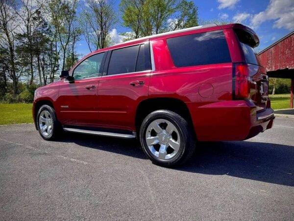 2018 Chevrolet Tahoe Premier 4x4 - Image 19