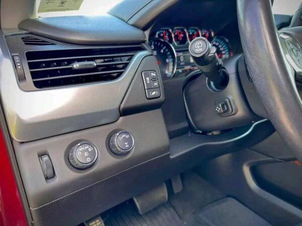 2018 Chevrolet Tahoe Premier 4x4 - Image 6