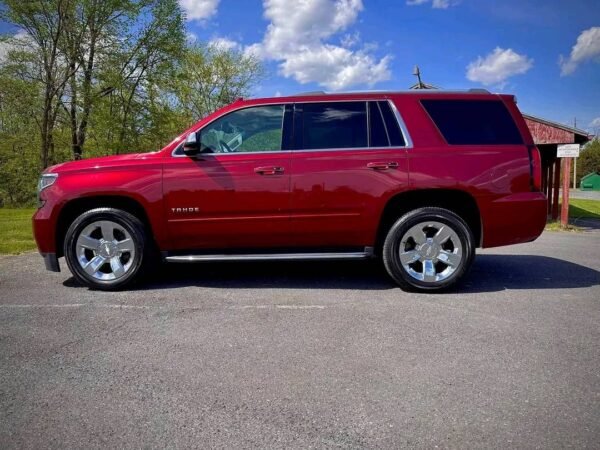 2018 Chevrolet Tahoe Premier 4x4 - Image 5