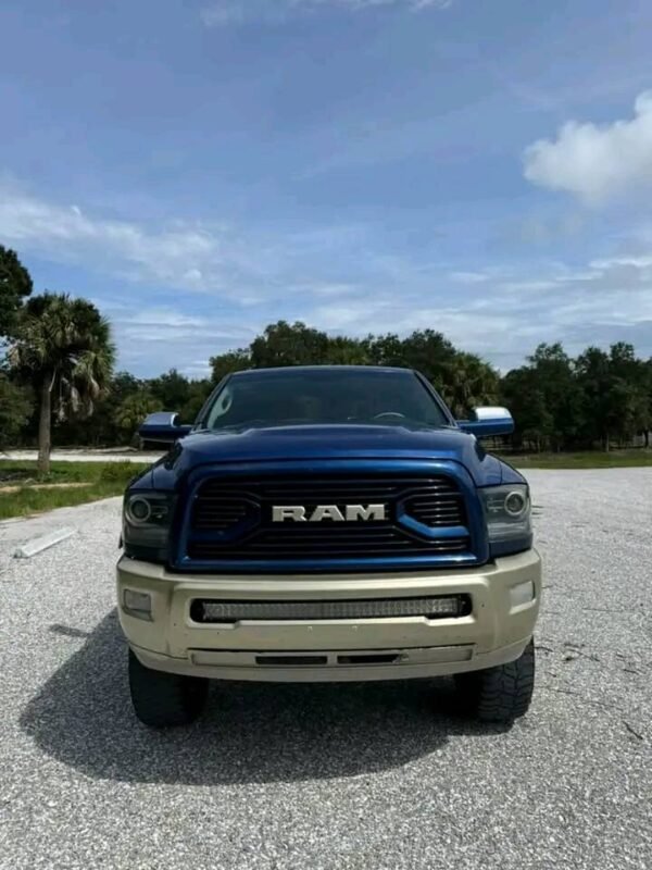 2011 Ram 2500 crew cab short bed 4x4
