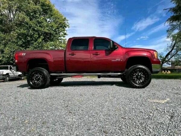 2008 GMC Sierra SLT 4x4 - Image 3