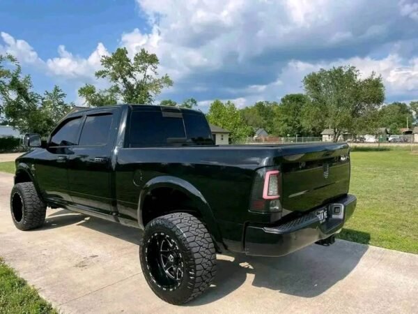 2013 Ram 2500 Laramie 4x4 - Image 16