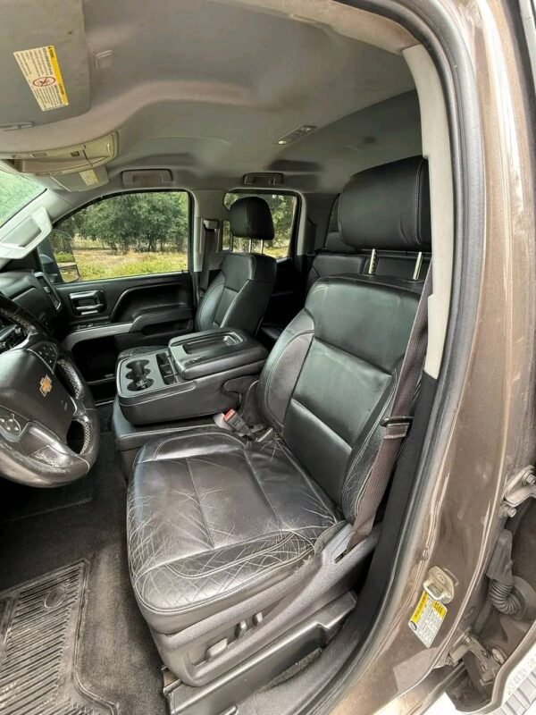 2016 GMC Sierra 2500HD crew cab short bed 4x4 - Image 10